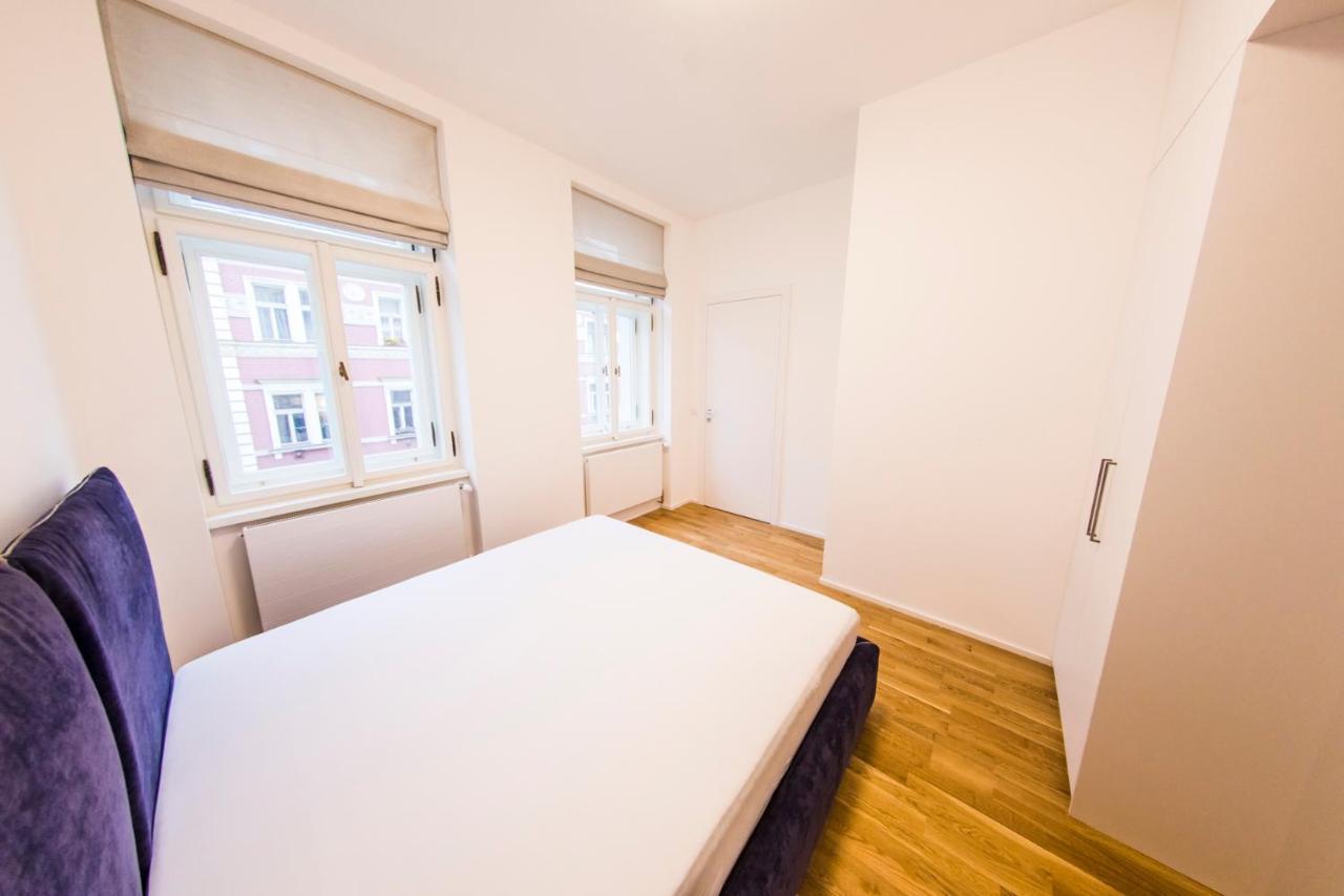 Residence "Gregorius" Praag Buitenkant foto